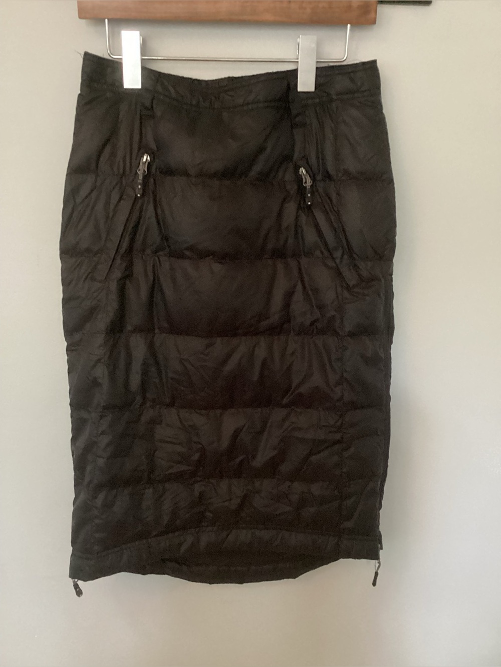 32 Degrees Black Quilted Pencil Skirt with Zip Pockets